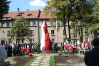 Odsłonięcie pomnikaku czci pomordowanych Polaków